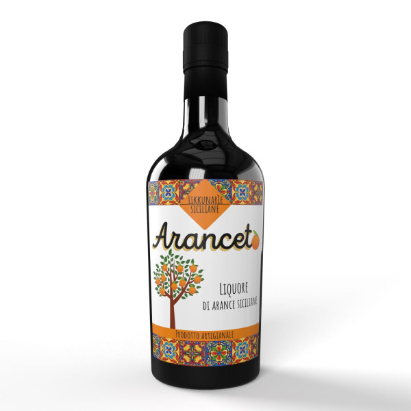Liquore alle arance di Sicilia artigianale - 50 cl. 28% Vol. Liquore alle arance di Sicilia artigianale - 50 cl. 28% Vol.